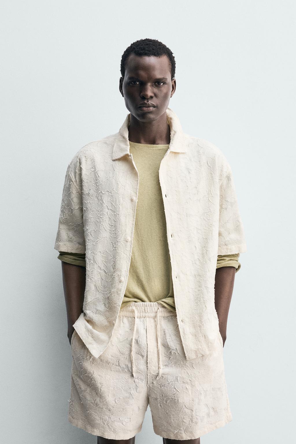 TEXTURED JACQUARD SHIRT